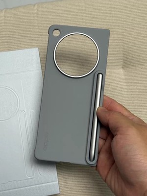 OPPO Find N6 AI Hand-writing Pen Set with Integrated Pen Slot Case