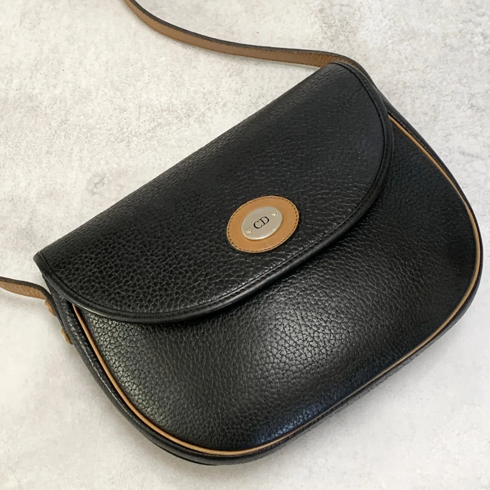 Christian Dior Sac CD Sac à Main Bandoulière Cuir Noir Marron Occasion Authentique