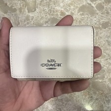   Coach Micro Snap Wallet - CM761 Light Khaki Canvas/ Smooth Chalk Leather -NWT