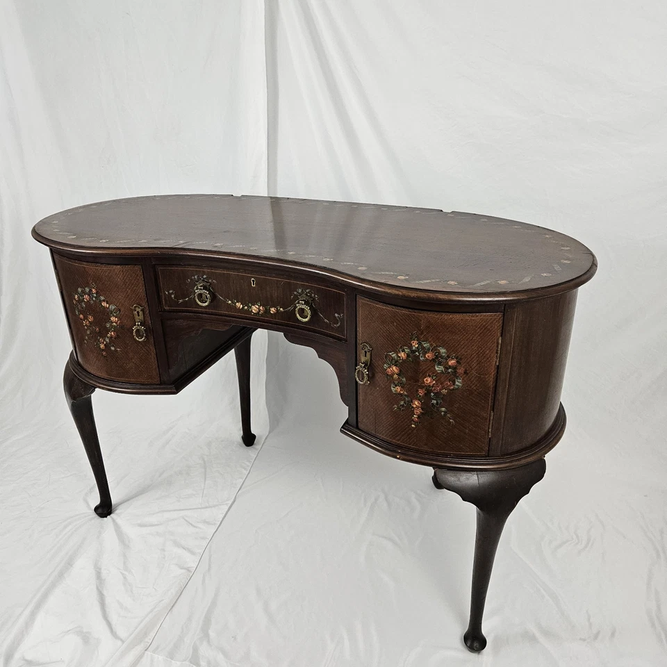 Armário de mesa vintage mogno em forma de rim pintado à mão Louis XV  - Imagem 2 de 4