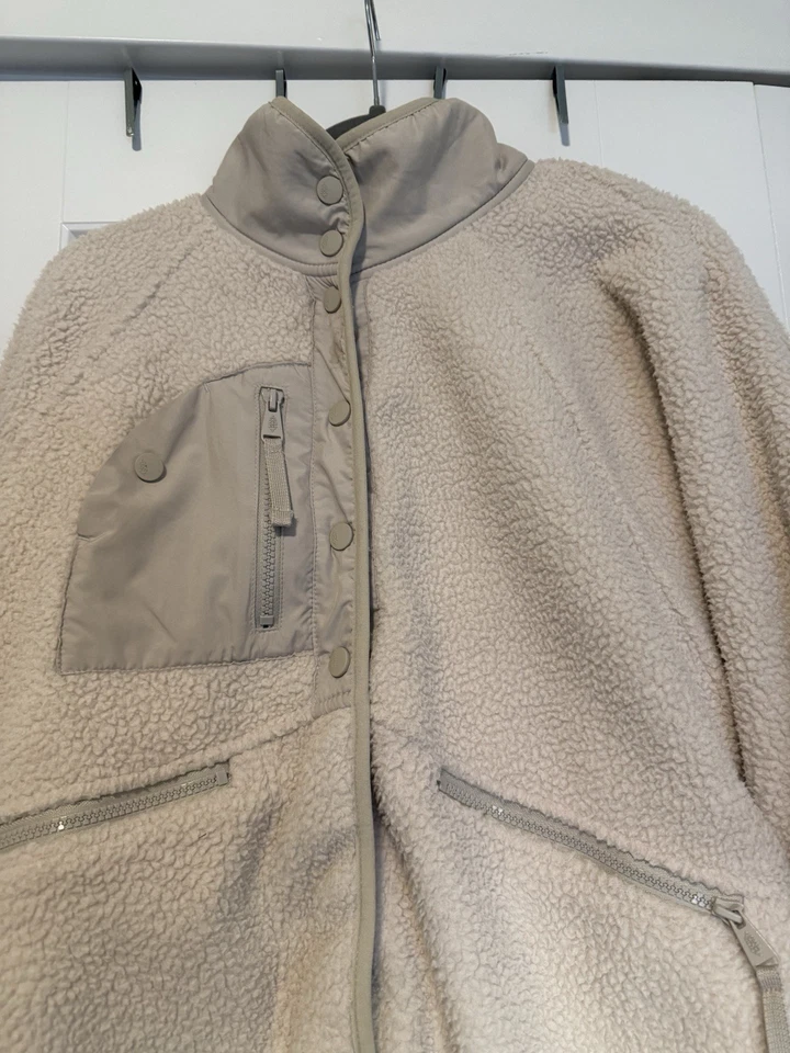 FP Movement Hit the Slopes 女式 M 码夹克,静音米色,羊毛 — 第 3/4 张图片