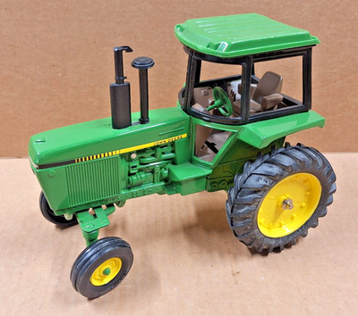 Ertl John Deere Sound-Gard Tractor #5506 Diecast 1/16 Farm Toy
