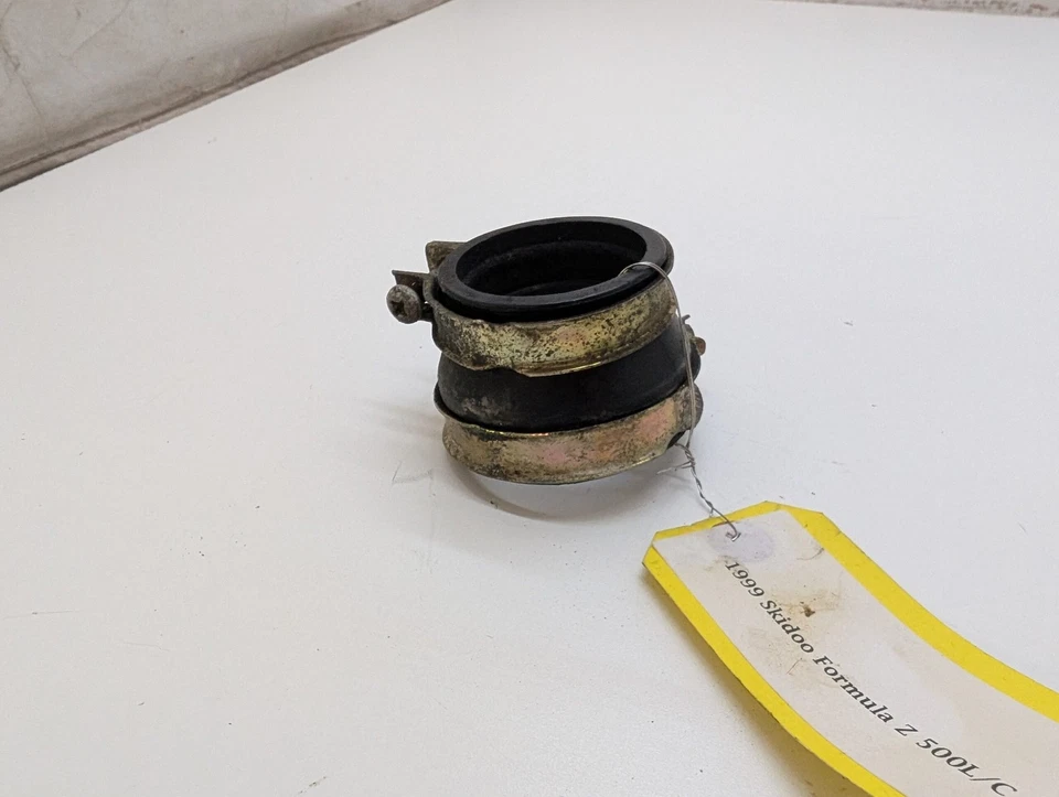 Brida de montaje de carburador Ski-Doo 570048100 Formula 500 L/C 1996-2000 Touring Foto 3 de 4