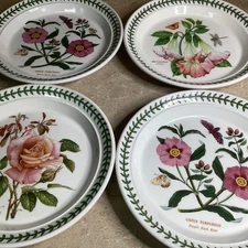 Set Of 4 - Portmeirion botanic garden assorted 8 1/2” Lunch  plates--NEW