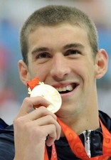 Michael Phelps Unsigned 10" x 8" Photo- Iconic Swimmer - Donation to Charity *12
