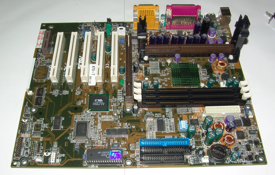 ASUS K7V-T Motherboard Athlon Slot VIA KX133 - Bild 2 von 2