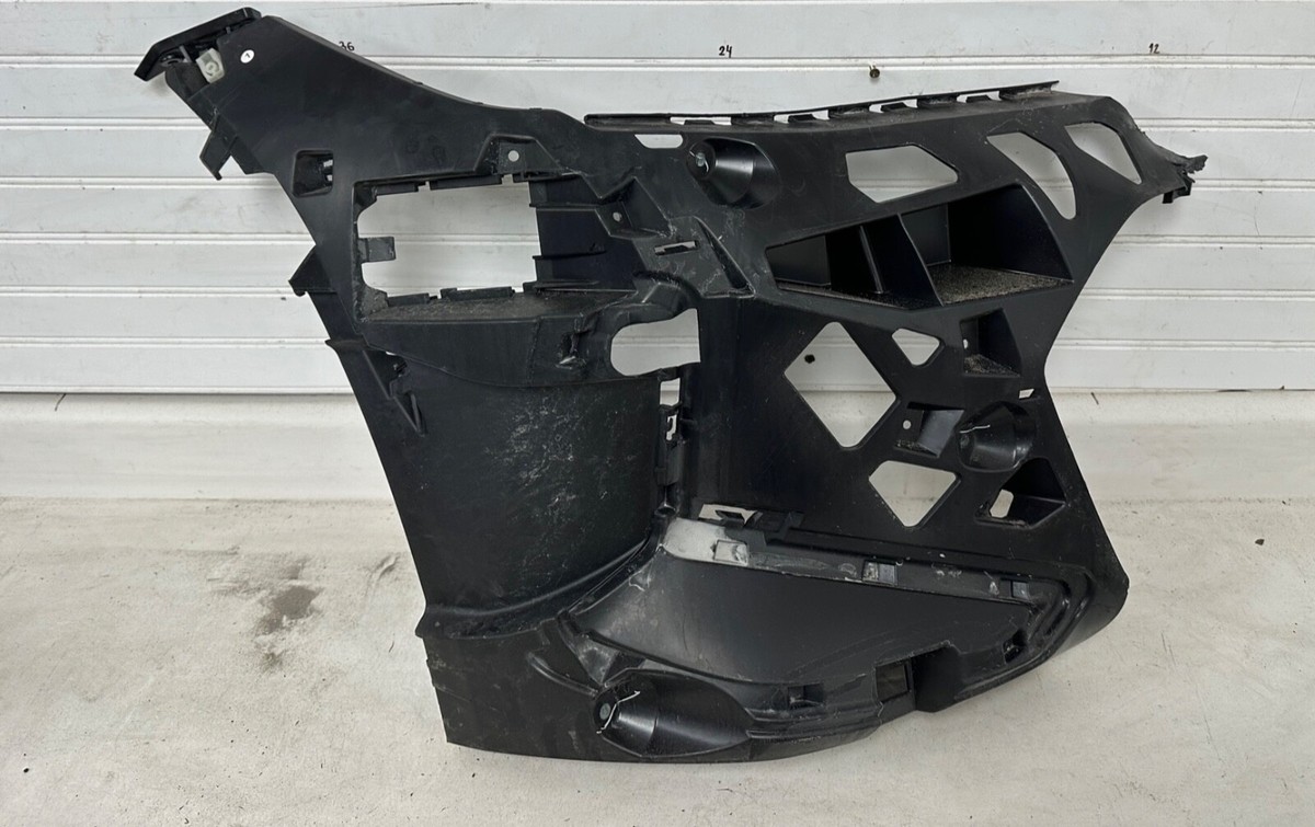 2023 2024 BMW 3 SERIES FRONT RIGHT MOUNT SUPPORT PANEL 51118085474