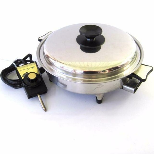 Vintage West Bend alco Oil Core Electric Skillet With Lid 11.5