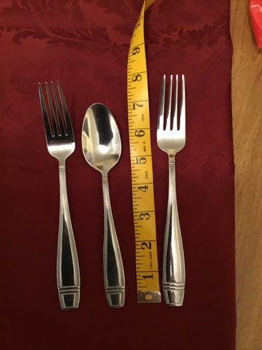Oneida ELLIS Pattern Stainless Steel Flatware 2 Dinner Forks 1 Soup Spoon Exc - Picture 3 of 4