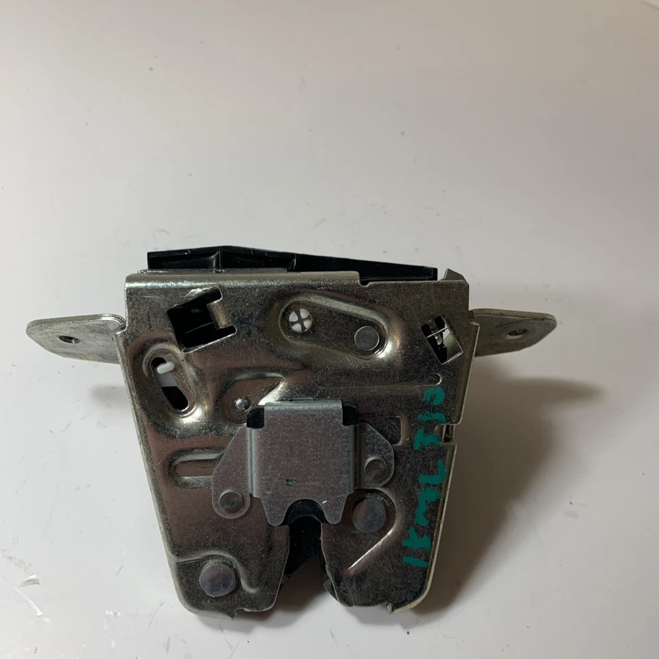 Mercedes-Benz ML350 2015 pestillo de bloqueo de puerta trasera OEM Foto 3 de 4