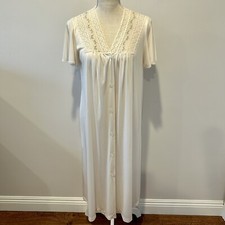 VTG VAL MODE USA Semi-Sheer Ivory Nightgown/Robe Flutter S/S Delicate Lace Trim