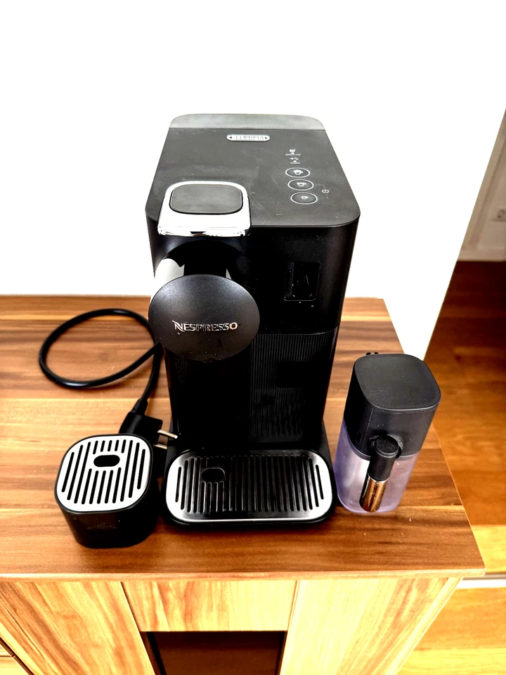 De'Longhi Lattissima One EN510.B, Foto 3 von 5