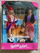 HALLOWEEN PARTY BARBIE & KEN GIFTSET PIRATES  1998 TARGET NEW