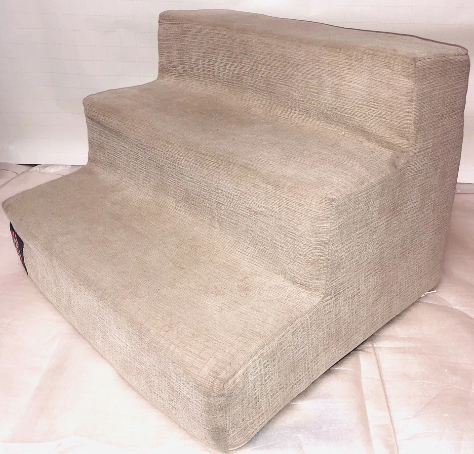 Majestic Pet Products 3 Step Stone Pet Stairs Dog Cat Chihuahua Yorki - Image 4 of 4