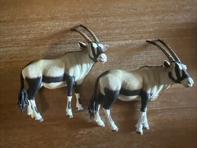 Schleich ARABIAN ORYX Antelope Figure Wildlife Safari Lot Of 2