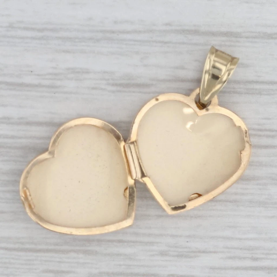 Guardian Angel Cherub Heart Picture Locket Pendant 10k Yellow Gold - Image 2 of 4