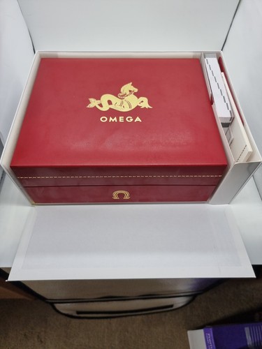 OMEGA Speedmaster 60th anniversary Trilogy 1957 Watch - 311.10.39.30.01.001 - Picture 19 of 22