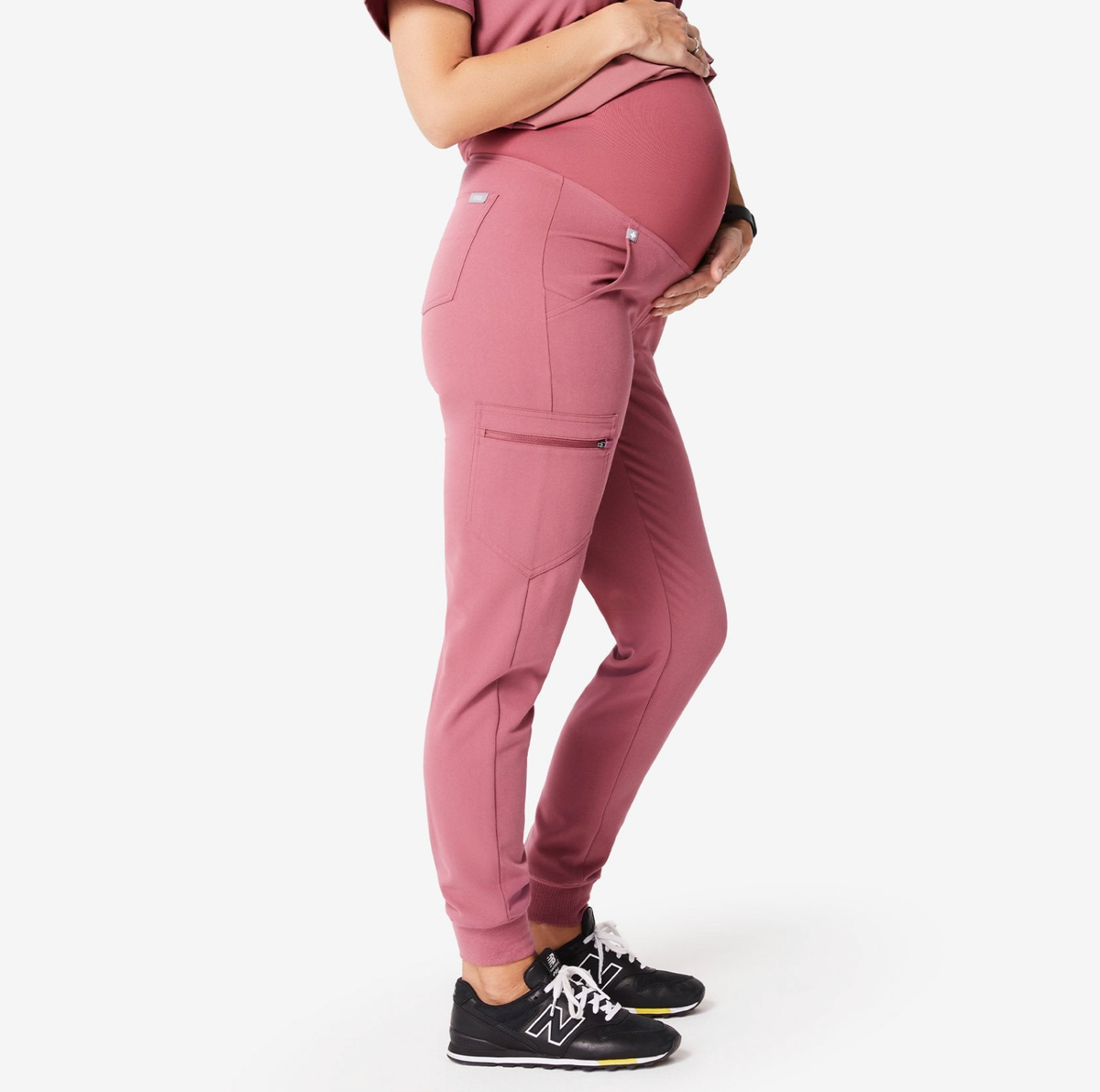 NWT FIGS Zamora Maternity Scrub Joggers Mineral Mauve (pink