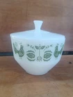 Vintage Federal Glass Bowl 1960s. 1-1/2 Qt. - Green and White Milk Glass