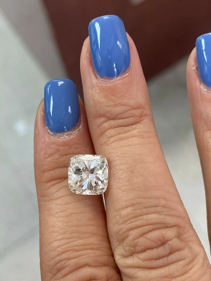 3.53ct. Squarer Cushion Shape Cut, G Color, SI1 Clarity Diamond, Engagement - Image 3 of 3