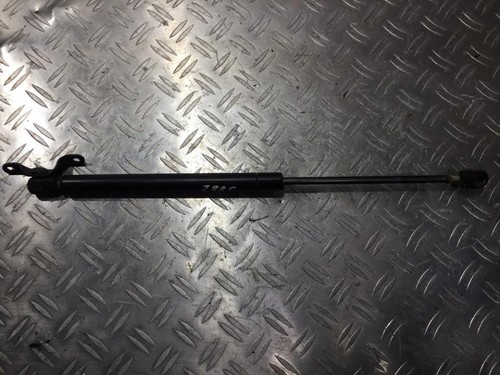 Volkswagen Polo 2000 Trunk Luggage Shock Lift Cylinder, Gas Pressu #181146-05