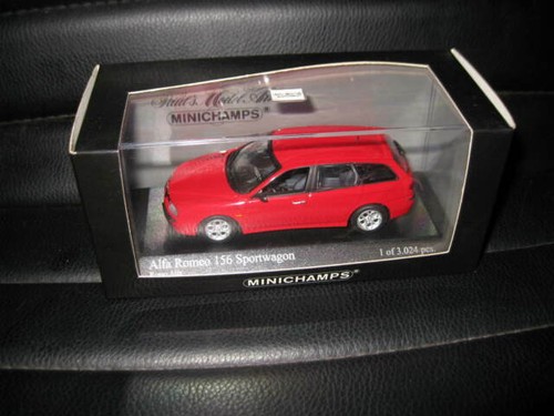 Modèle réduit Alfa Romeo 155 – 1992 – Black 1/43 | Minichamps