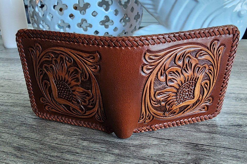 Western Leather Bi-fold Rodeo Wallet Floral Tooled Ranger Cordovan ...