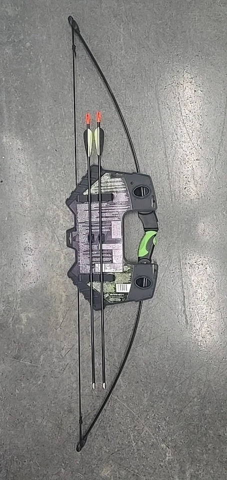 Barnett Archery Lil' Sioux Jr. Recurve Bow Junior Archery Set Green 15lb Draw - Image 2 of 4