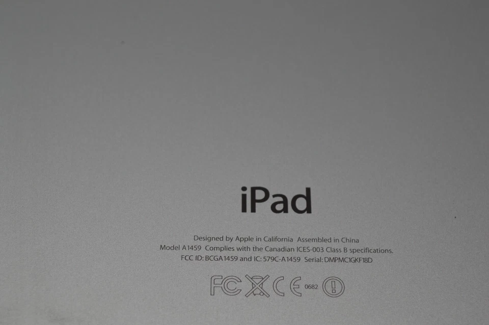 Apple iPad 4th Generation A1459 16GB AT&T 9.7" - White (Grade A) - Image 3 of 3