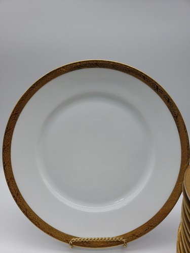 12 VINTAGE HUTSCHENREUTHER SELB LHS BAVARIA 10" Dinner plates - Picture 2 of 8