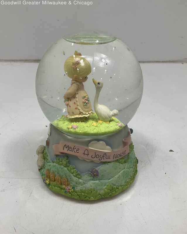 Precious Moments "Make A Joyful Noise" 25th Anniversary Musical Water Globe
