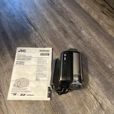 JVC GR-D850U Digital Video Camera 800x Digital Zoom - Working
