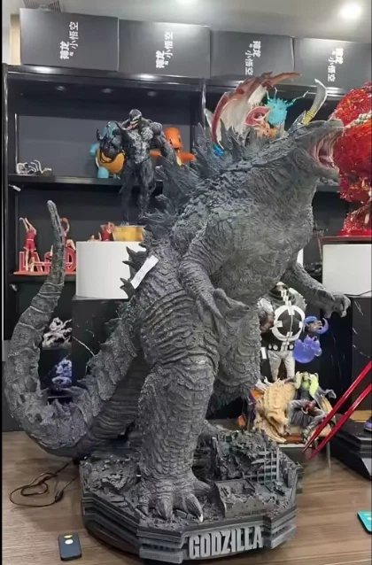 20" Giant Godzilla Heat Ray Figure – Light Up PVC Movie Model Collectible Toy - Image 4 of 4