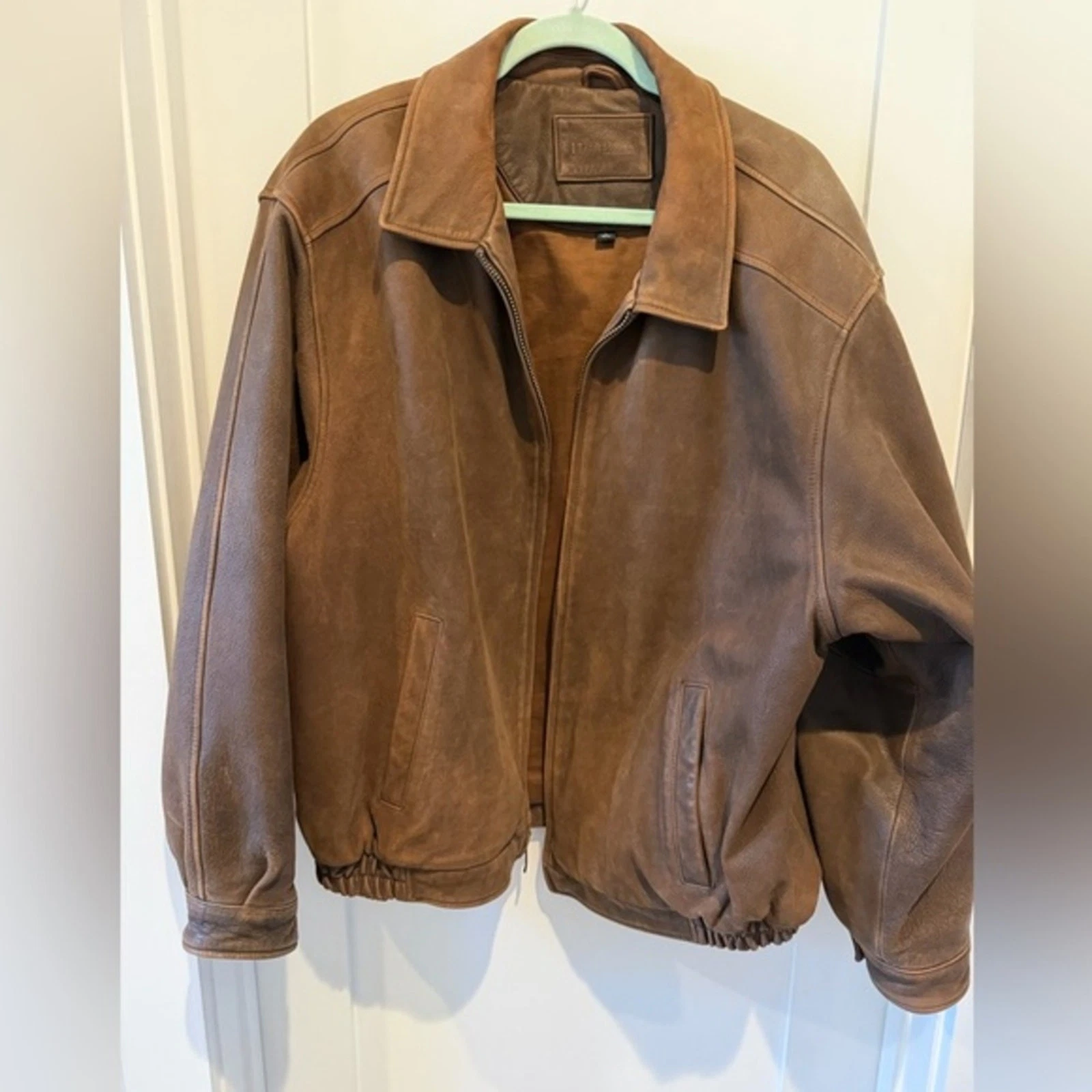 Bomber Brown Leather Jacket - Oversized XL BLAZER SOFT
Opens in a new window or tab