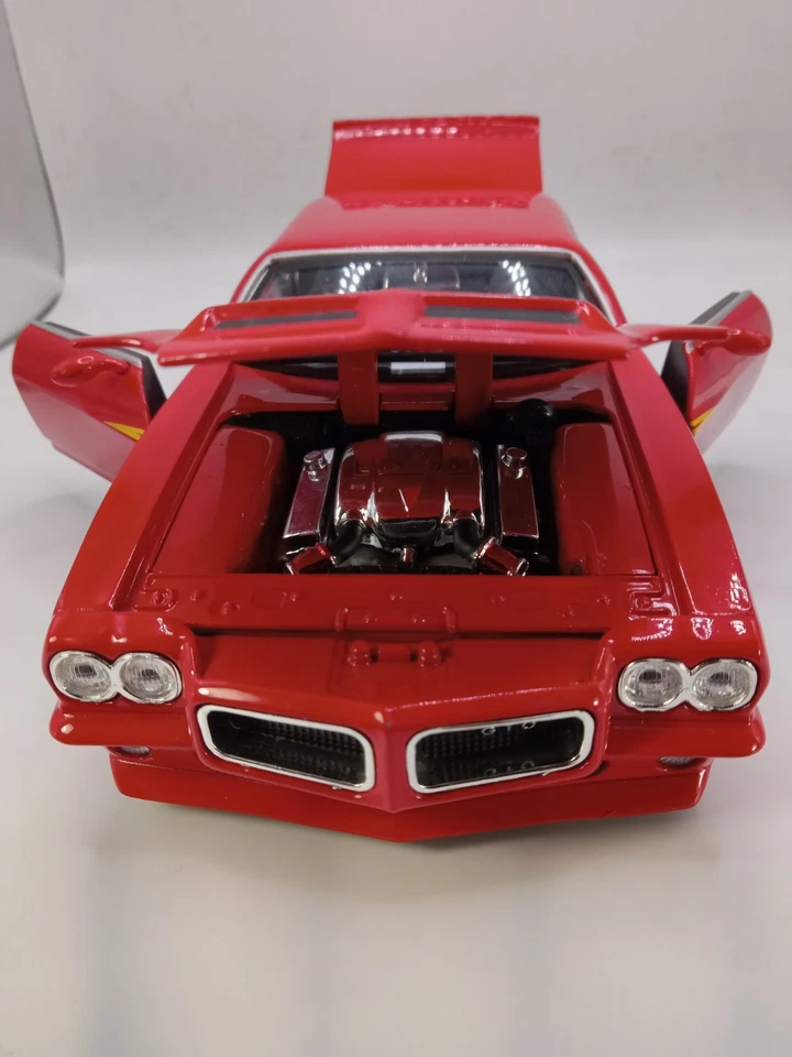 Jada 1971 Pontiac GTO Judge Red Bigtime Muscle 1:24 Diecast - Image 3 of 4
