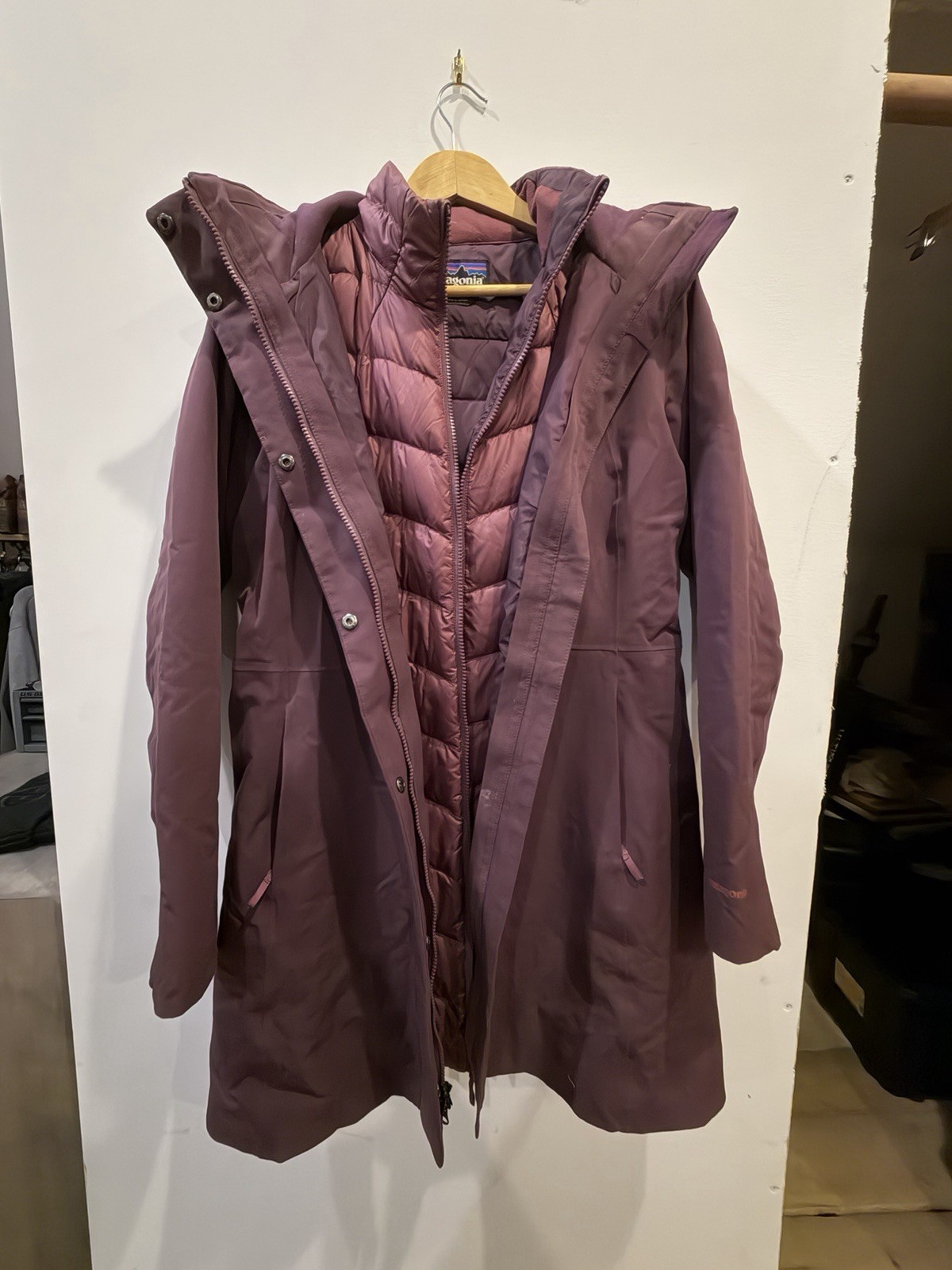 PATAGONIA Women’s Double Layer Down and Shell Jacket Coat Size M image 2