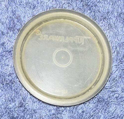 Vtg Tupperware Lid 201 Tiny Round Replacement Clear - Picture 2 of 3