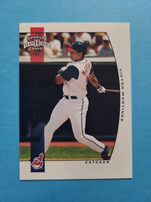 VICTOR MARTINEZ 2005 DONRUSS TEAM HEROES BASEBALL CARD # 104 G1452