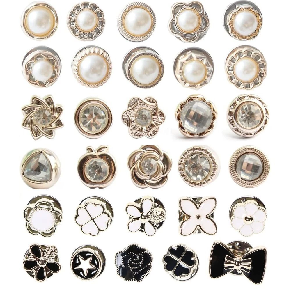 Button brooch deals