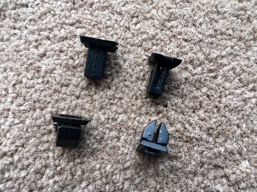 FITS MINI TRIM CLIPS MERCEDES BOOT STRIP COVER BLACK PLASTIC FASTENERS CLIPS UK - Picture 6 of 8