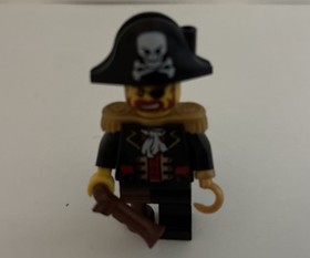 LEGO Captain Brickbeard Pirate Minifigure Pirates 6299 6243 6253 Blackbeard Hook