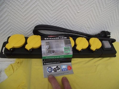 Powerfix Profi Steckdosenleiste IP44 6 Steckdosen m Klappdeckel Mehrfachstecker5