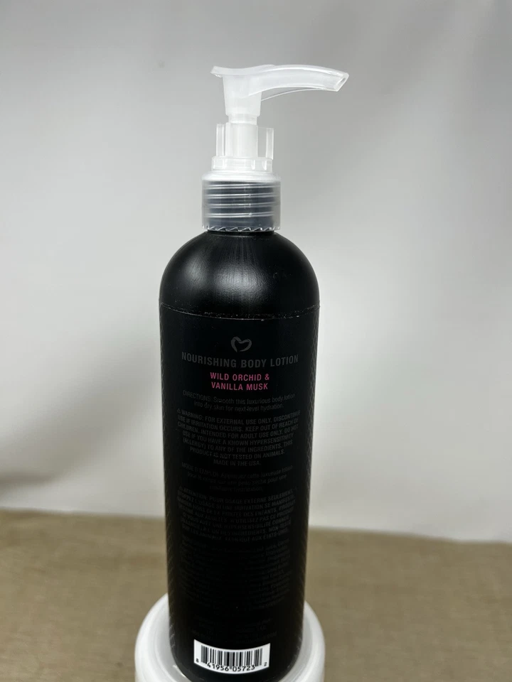 -Pure Romance- Loción corporal nutritiva | 12 fl. oz./355 ml. Dirty French - Nuevo Foto 2 de 2