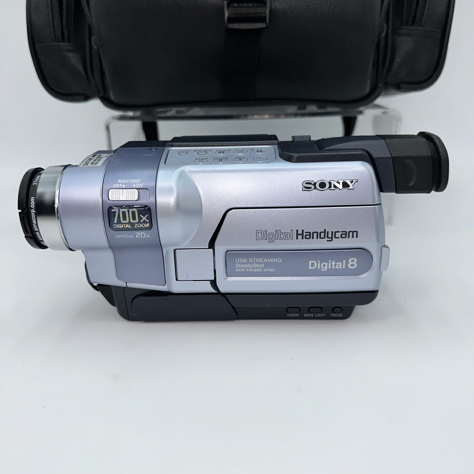 Sony Handycam DCRTRV250 Digital 8 Video Camera Camcorder w/ Nightshot