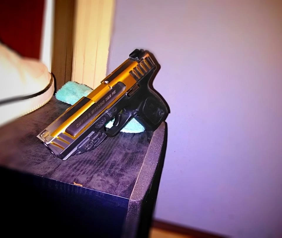 Película envolvente de vinilo dorado mate VVivid Xpo Desert | V152 Foto 4 de 4