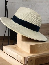 Panama Hat 90% Paper Straw Fodera wide brim Cream White black band Adjustable