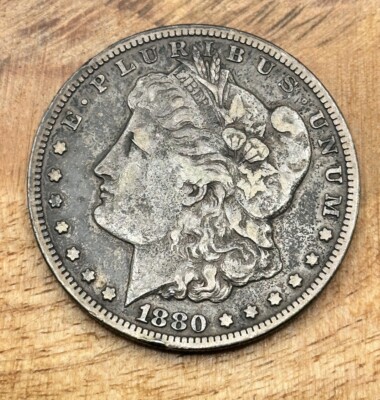 コンチョ　リアル　ＵＳＡ 1880-CC MORGAN SILVER DOLLAR $1 CARSON CITY ~ CIRCULATED ~ #6290