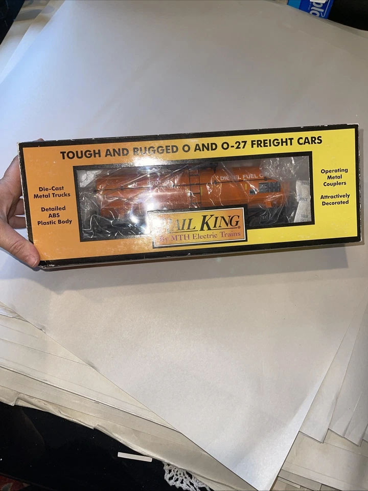 Rail King by MTH Electric Trains Canadian National Tank Car O Gauge #30-73346 - Image 2 of 4