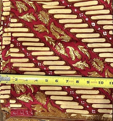 Vintage Indonesian Batik Cotton Fabric 41'' x 85'' Hand Stamped Parang Pattern 70s