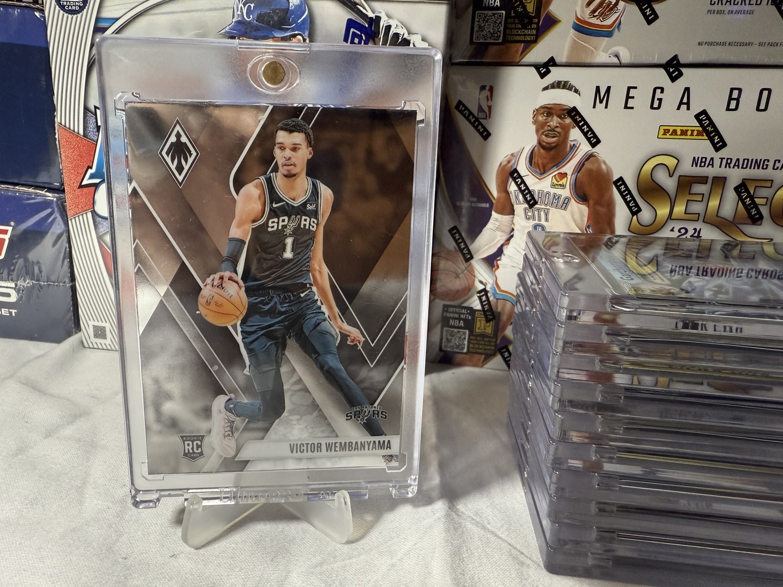 2023 Panini Phoenix #256 Victor Wembanyama Silver